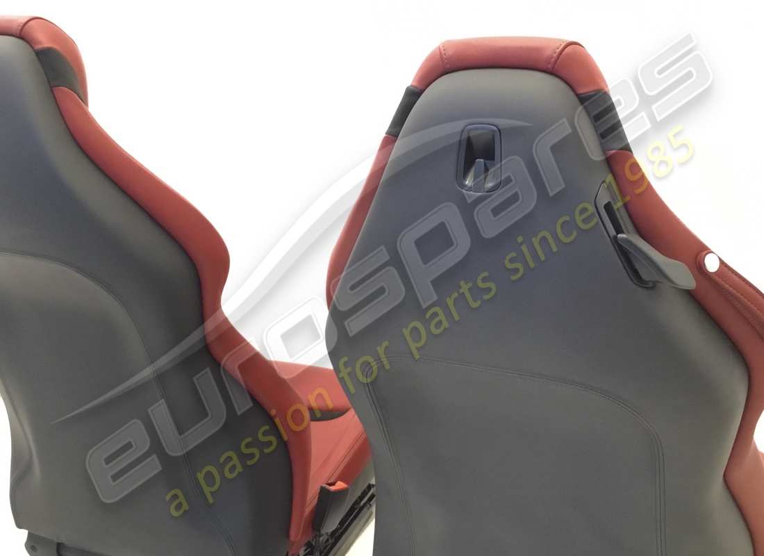 new (other) ferrari roma lhd seats in red. part number eap1226116 (6)