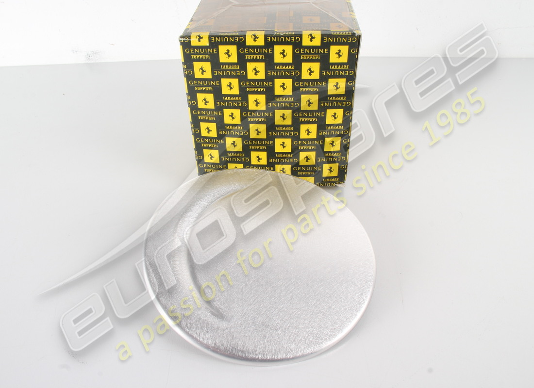new ferrari standard fuel flap cover. part number 68034110 (1)