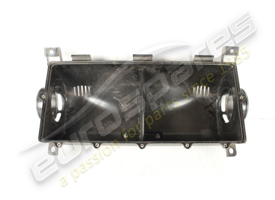 USED FERRARI FILTER BOX. PART NUMBER 301033 (2) used ferrari filter box. part number 301033 (2)