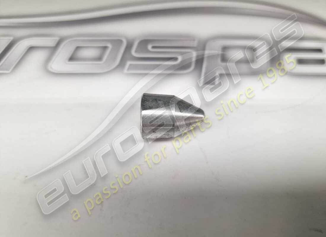 new ferrari pin. part number 62401500 (1)