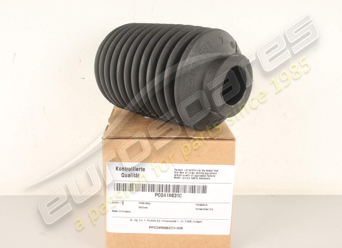 new porsche bellows. part number pcg419831c (2)