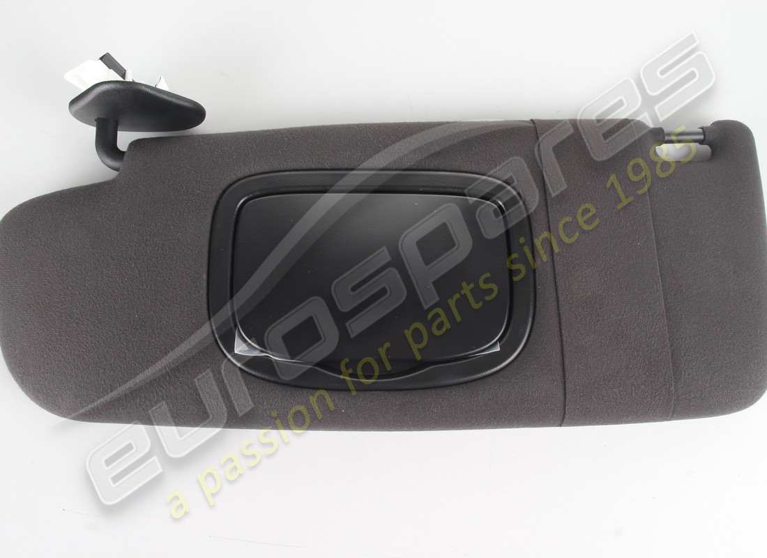 new maserati riparo sole sx complete nero. part number 670026841 (1)