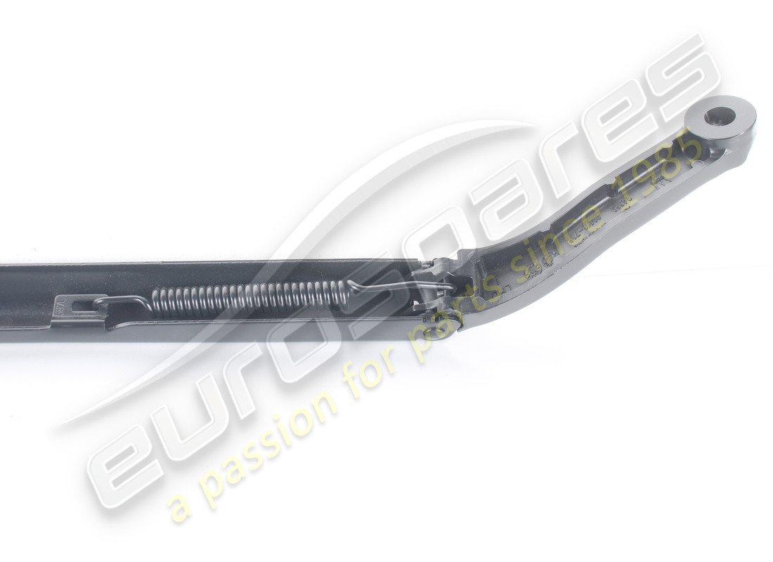 new maserati lhd passenger side windscree. part number 670001642 (2)