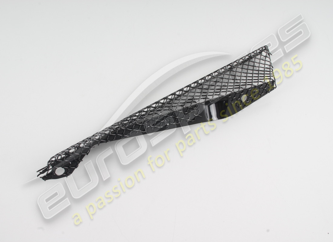 new ferrari complete lh brake air intake. part number 81368500 (4)