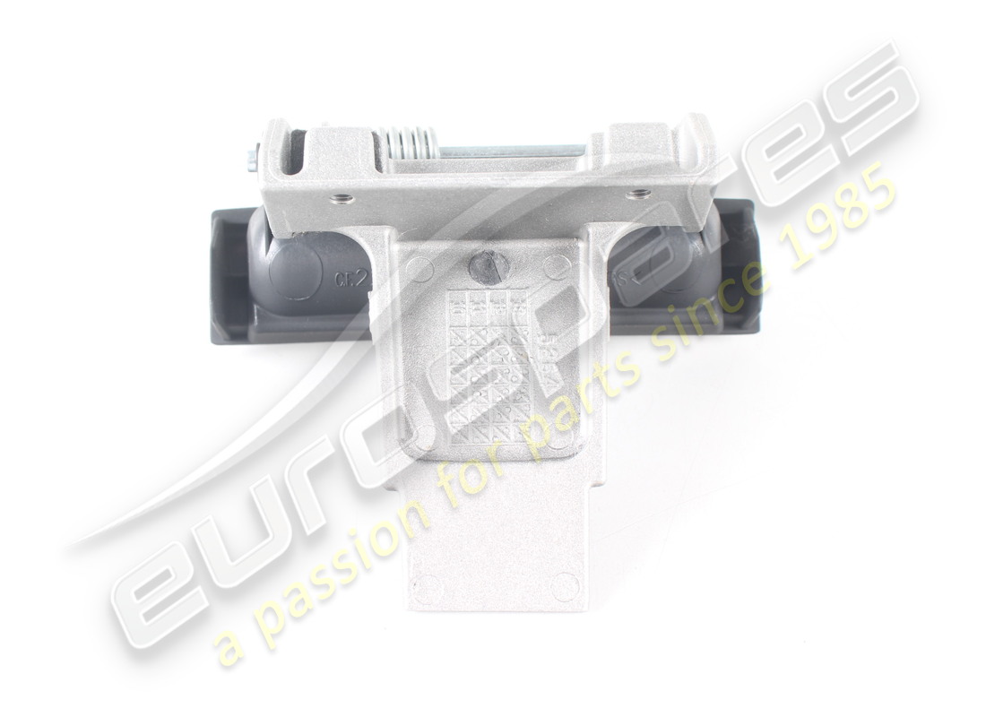 NEW MASERATI ARM REST KIT. PART NUMBER 980139814 (6) new maserati arm rest kit. part number 980139814 (6)