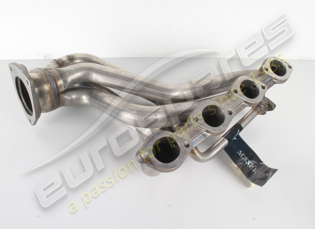 new maserati complete rh exhaust manifold. part number 195117 (1)
