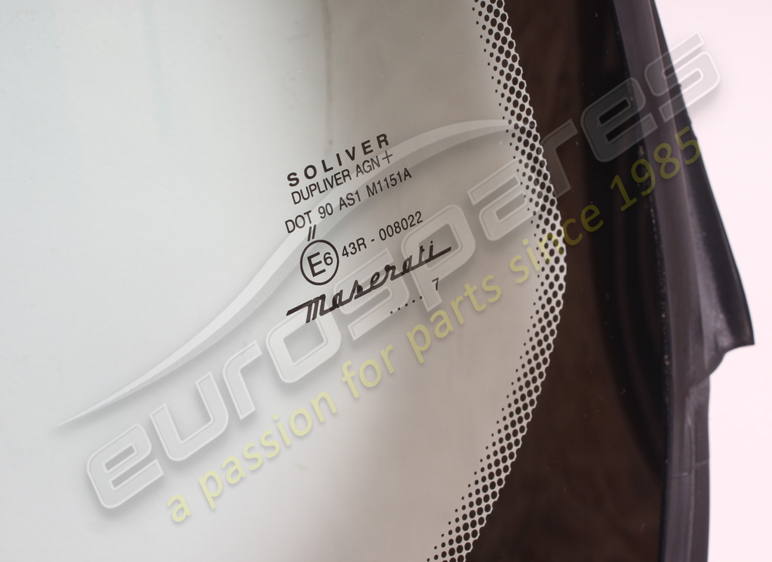 new maserati rhd windscreen. part number 67746400 (2)