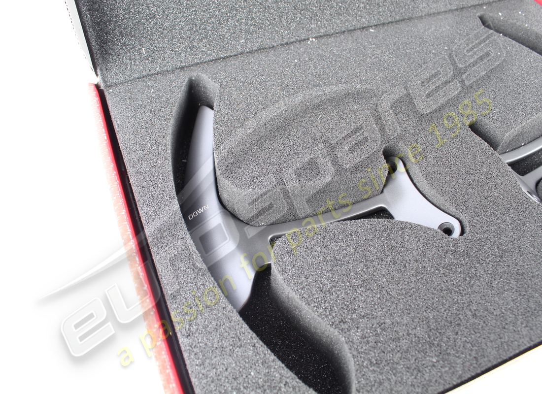 USED FERRARI SHIFT PADDLE ASSEMBLY. PART NUMBER 263763 (5) used ferrari shift paddle assembly. part number 263763 (5)