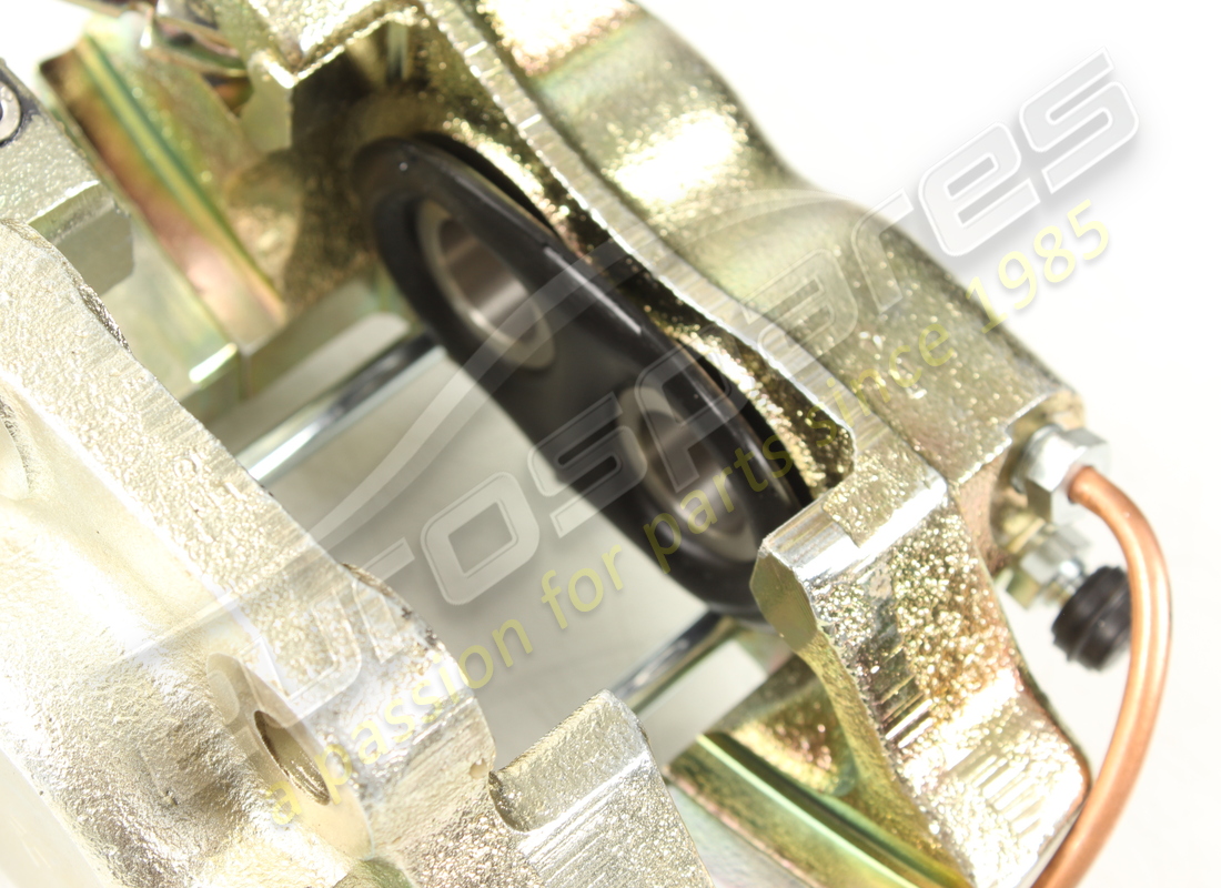 reconditioned lamborghini lh rear caliper. part number 003206718 (3)