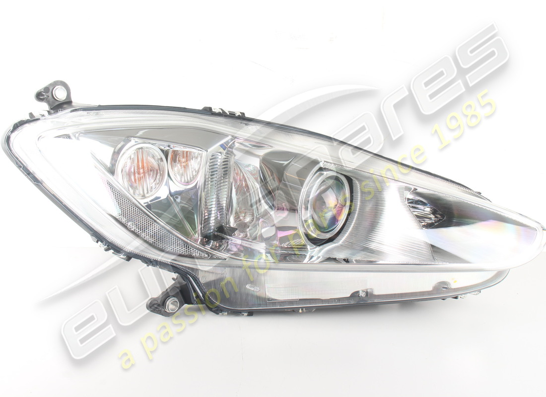 new maserati rh front headlight. part number 286375 (1)