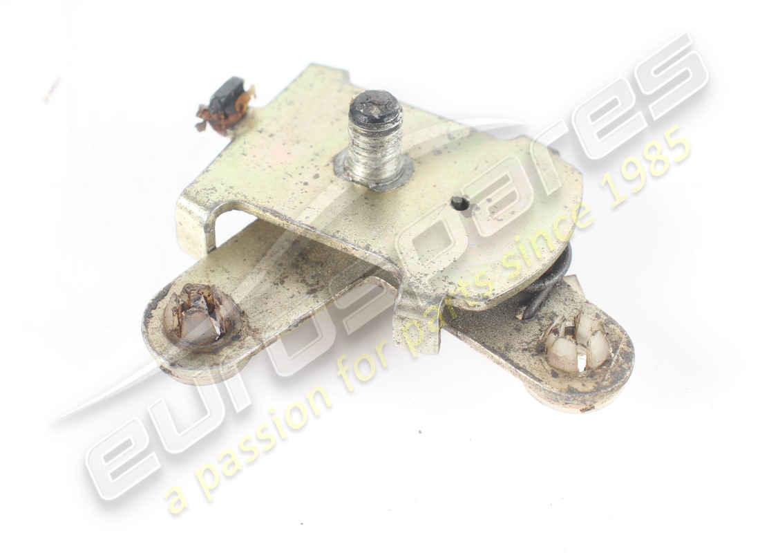 used ferrari rh lock. part number 40063000 (2)