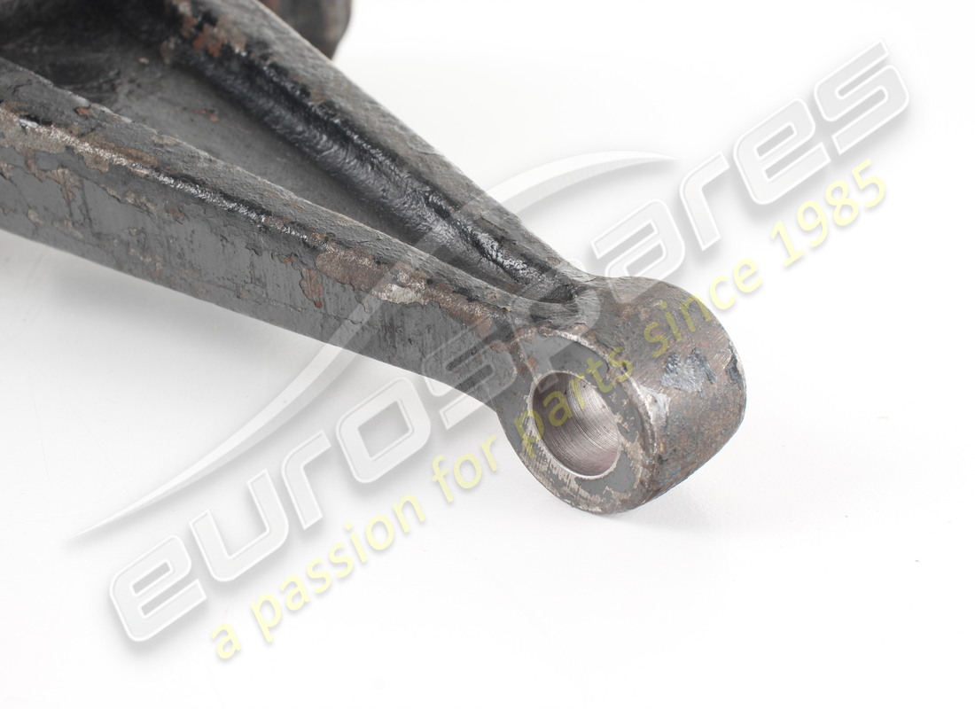 USED LAMBORGHINI RH FRONT STUB AXLE. PART NUMBER 005106531 (2) used lamborghini rh front stub axle. part number 005106531 (2)