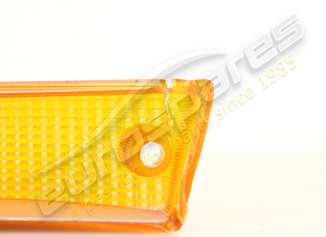 new ferrari rh front lens indicator rhd part number 61536100 (3)