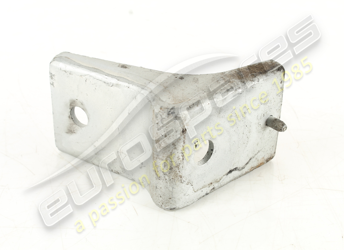 USED MASERATI FUEL TANK FIXING BRACKET. PART NUMBER 184297 (3) used maserati fuel tank fixing bracket. part number 184297 (3)