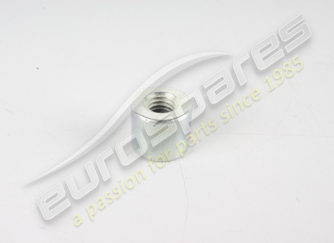 new porsche socket head nut - m 8 - d >> - mj 1974. part number 99908500102 (2)
