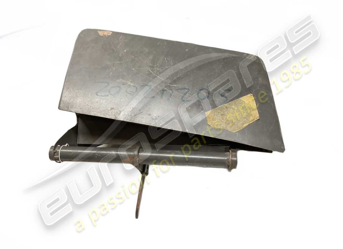 new ferrari rh headlamp assembly. part number 30072706 (3)