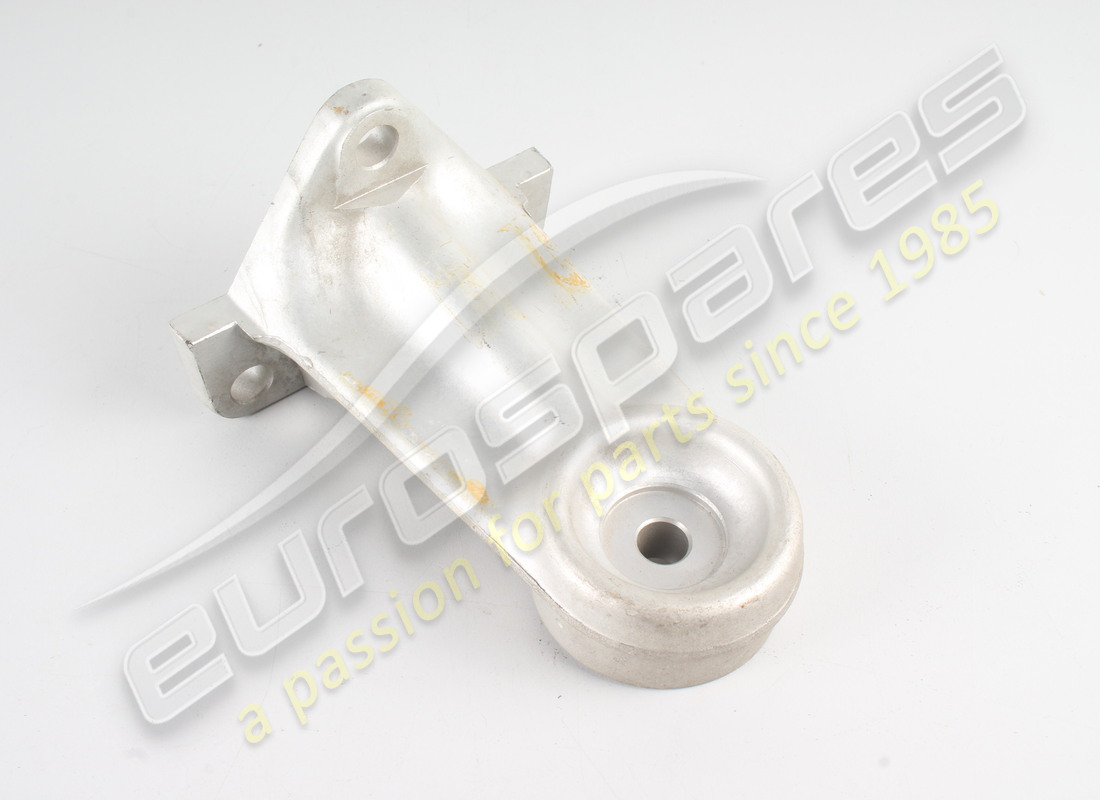 new ferrari support. part number 152246 (1)