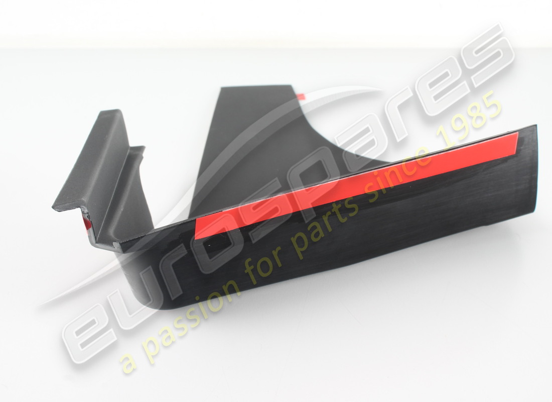 NEW MASERATI RH INNER COVERING. PART NUMBER 68473900 (3) new maserati rh inner covering. part number 68473900 (3)