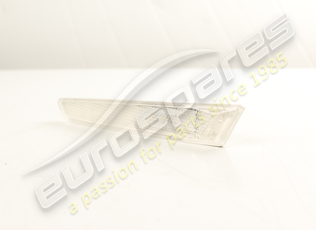 new lamborghini lh side marker light paraurti ant eu. part number 470945119b (1)