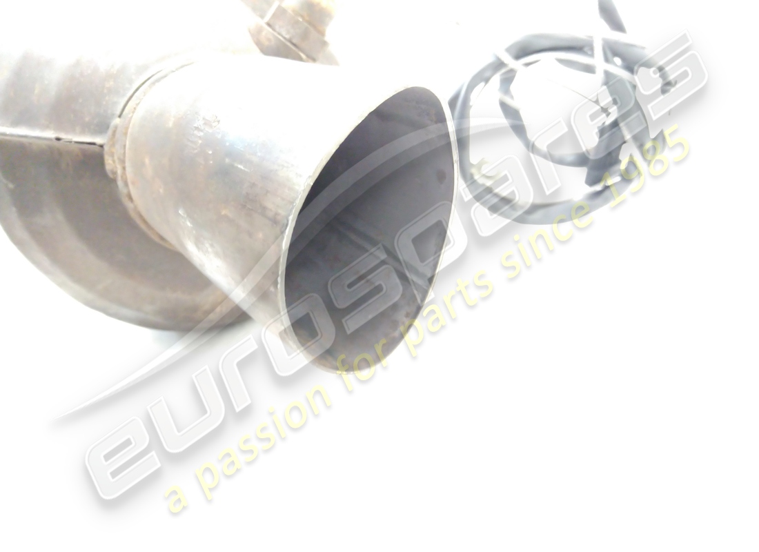 used ferrari rh catalyst. part number 174211 (3)