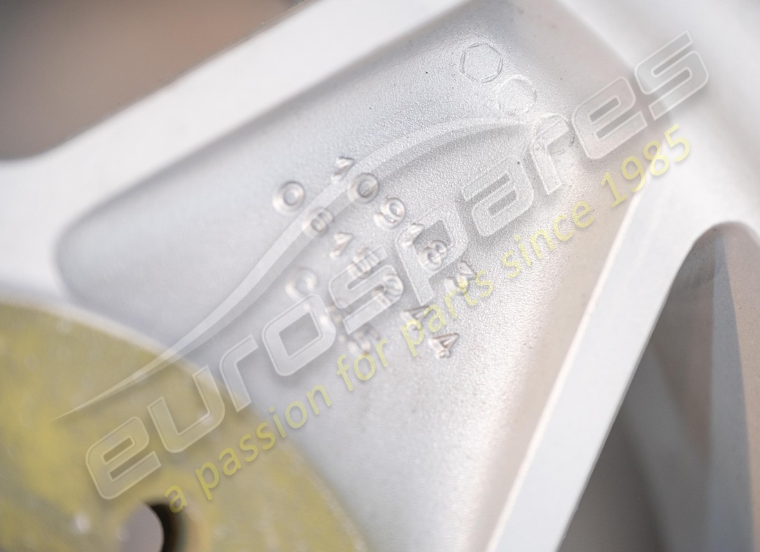 new (other) ferrari rear wheel (9x15). part number 109193 (7)