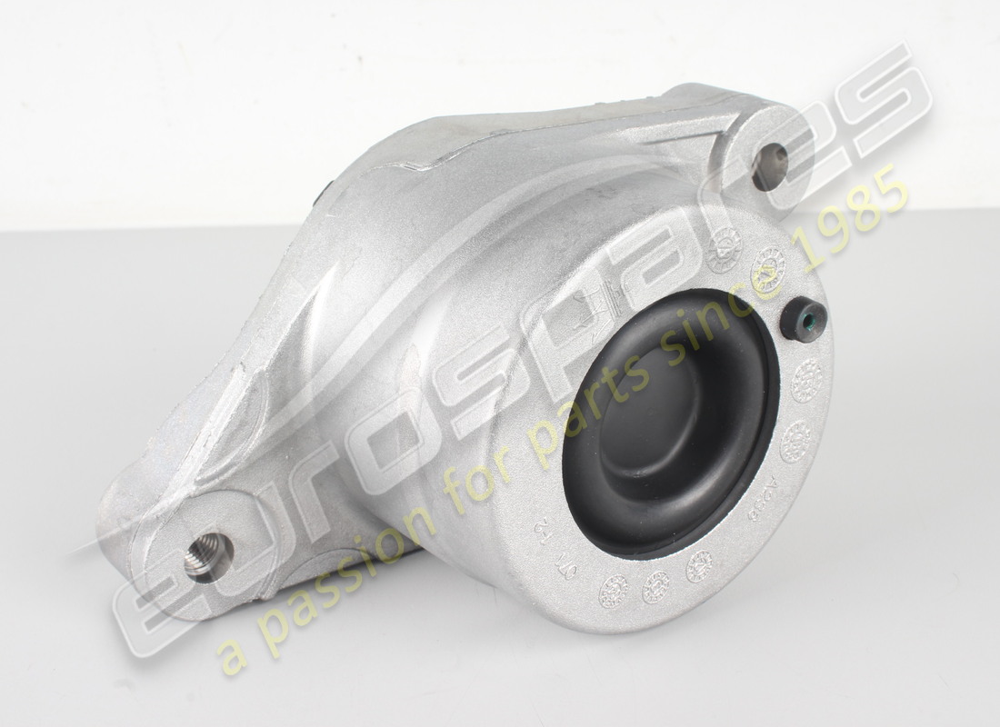 new maserati rubber - lh engine mounting. part number 670004870 (2)