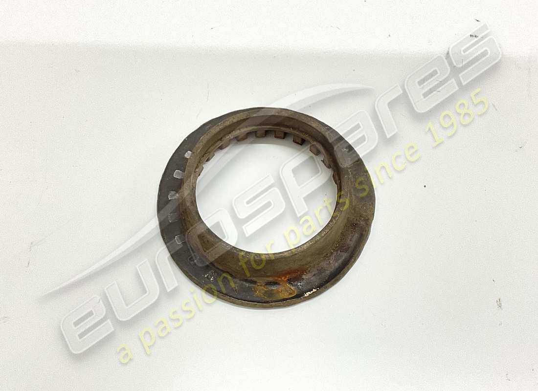 USED Ferrari LOWER SPRING PAD . PART NUMBER 103264 (1)