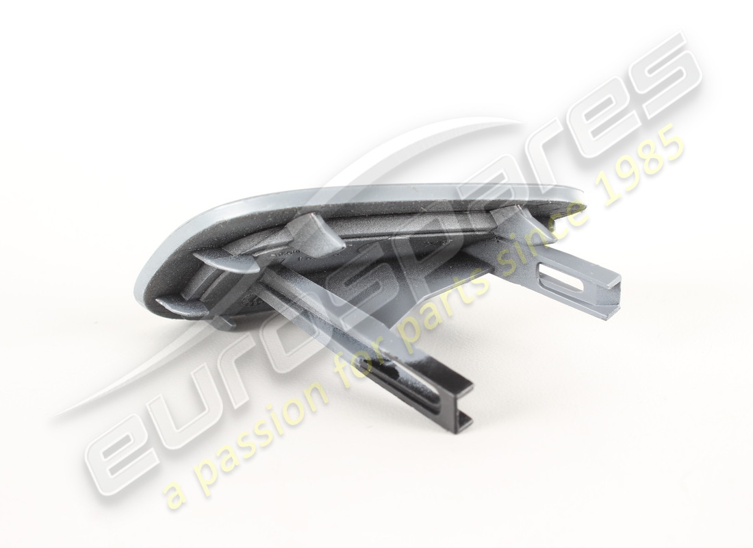 new ferrari lh headlight washer cover. part number 82763610 (2)