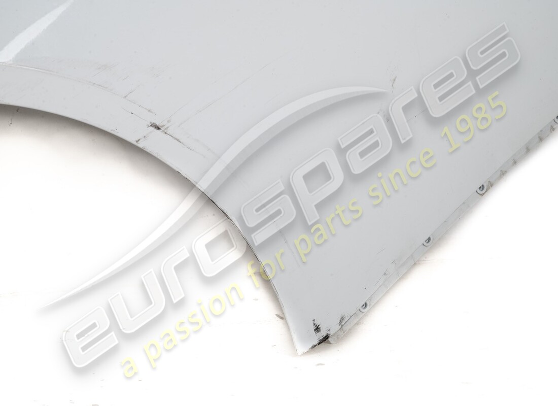 damaged lamborghini side panel. part number 4t8809602e (2)