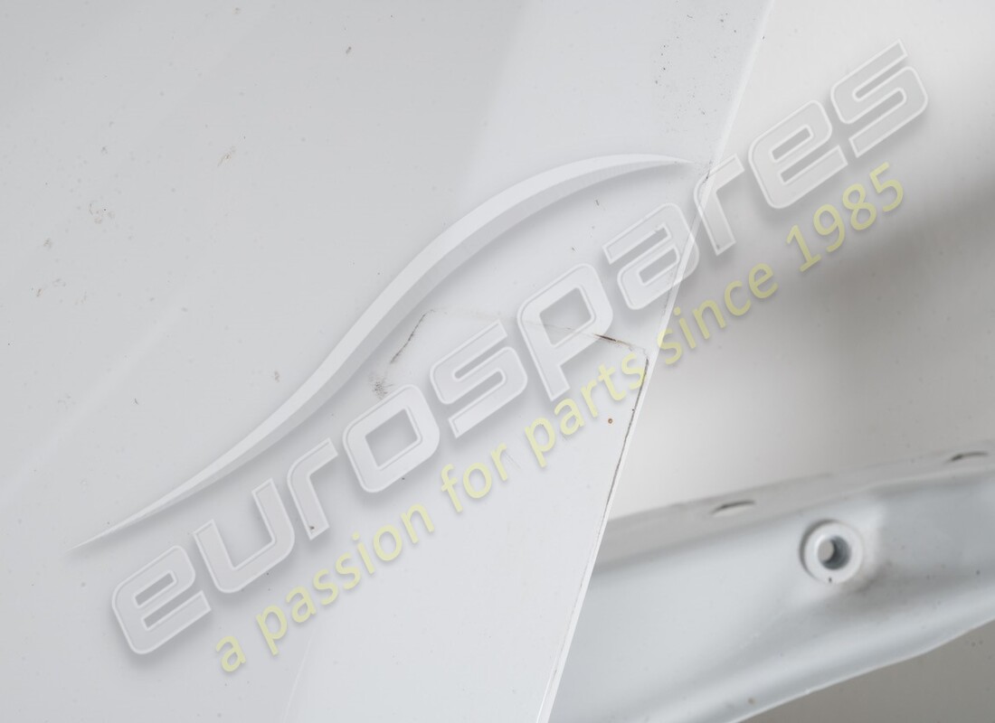 damaged lamborghini side panel. part number 4t8809602e (5)