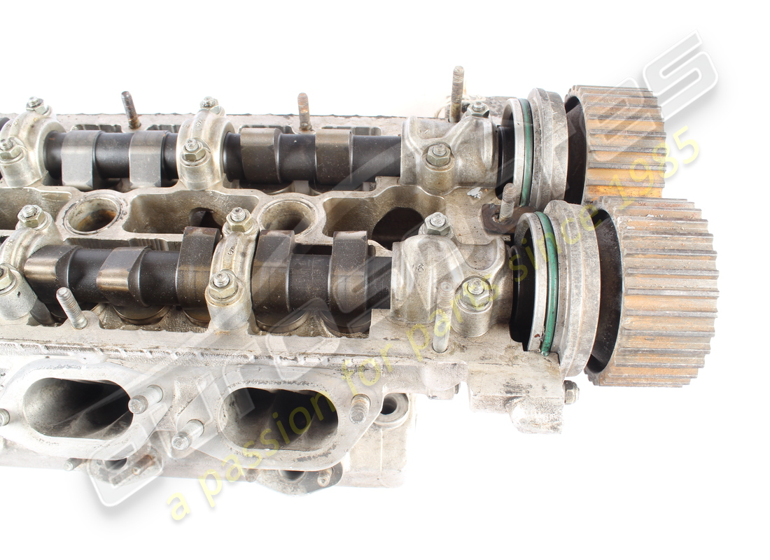 used ferrari lh cylinder head. part number 154015 (5)