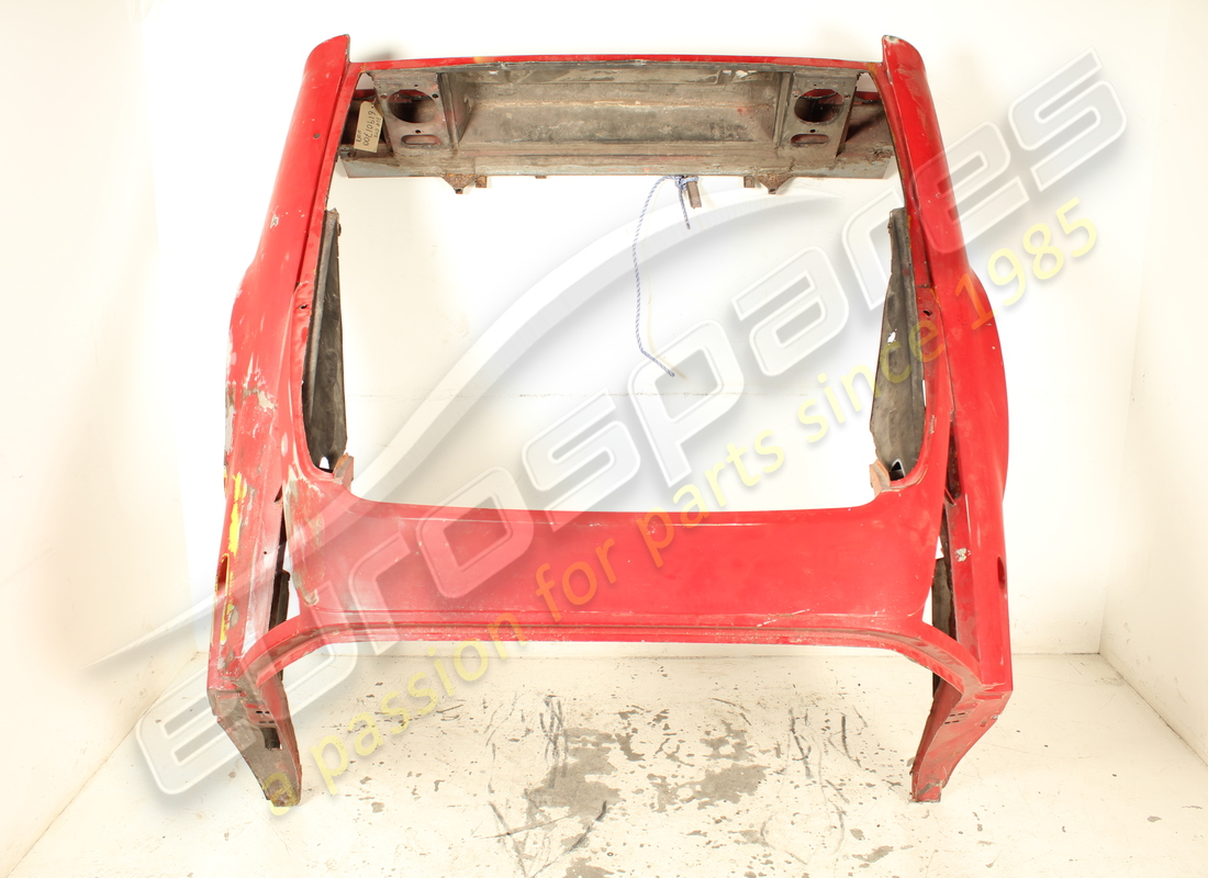 used ferrari rear panel complete gts. part number 61901700 (2)