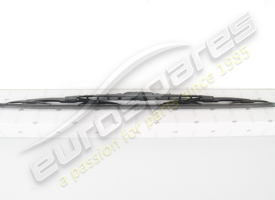 NEW Ferrari DRIVERS SIDE WIPER BLADE . PART NUMBER 886095 (1)