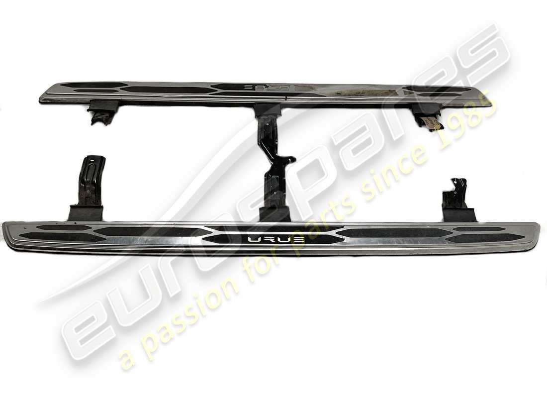 used lamborghini sport side step kit - steel. part number 4ml071066b (3)