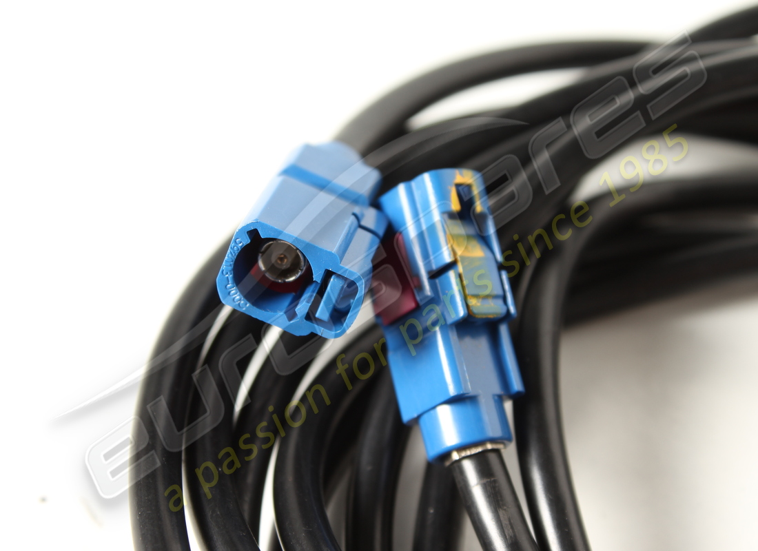 USED Ferrari SPLITTER/NDM GPS CABLE . PART NUMBER 311954 (1)