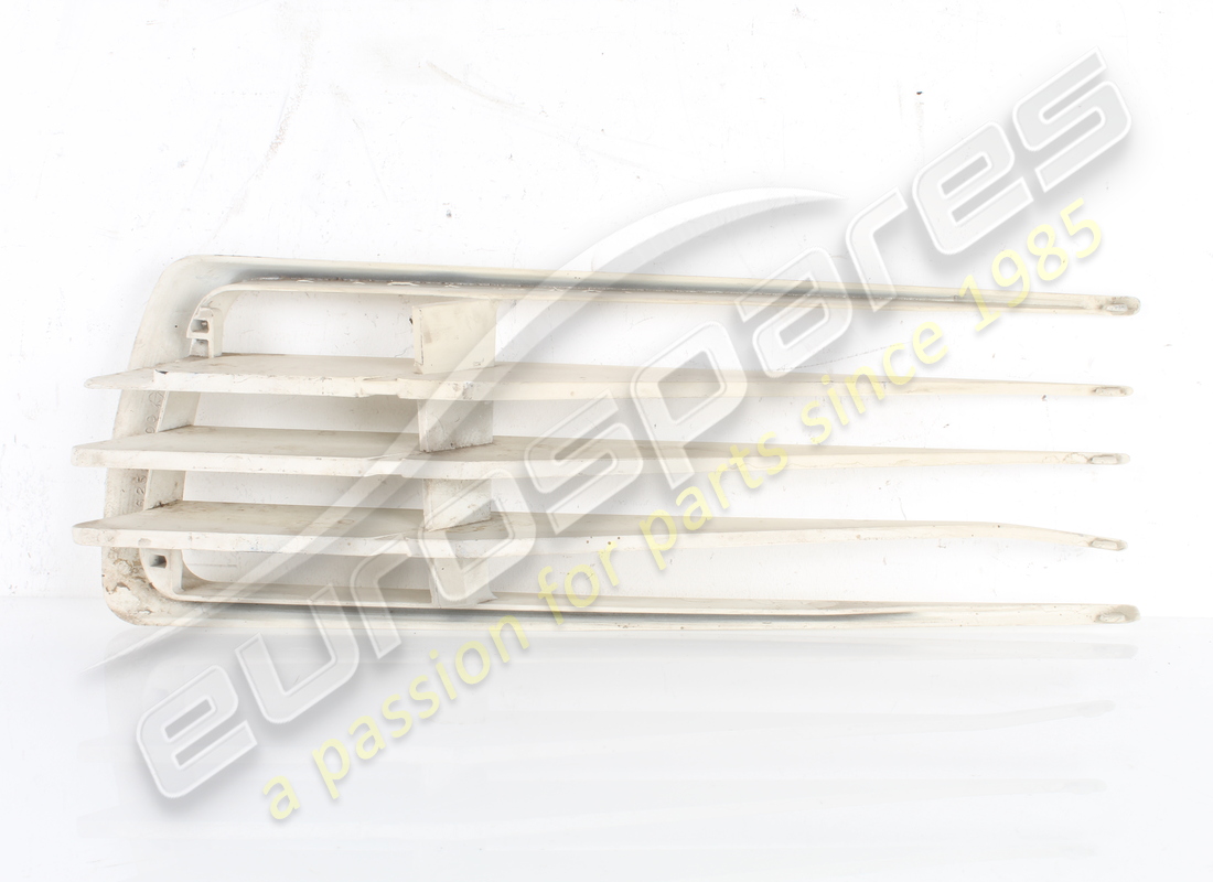 NEW (OTHER) FERRARI RH REAR WING GRILLE. PART NUMBER 62529610 (2) new (other) ferrari rh rear wing grille. part number 62529610 (2)