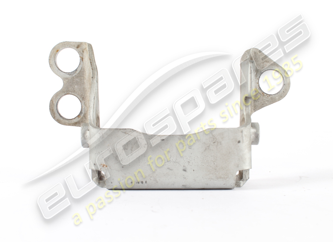 USED FERRARI RH BUSH TRAVEL LIMITER BRACK. PART NUMBER 263593 (1) used ferrari rh bush travel limiter brack. part number 263593 (1)