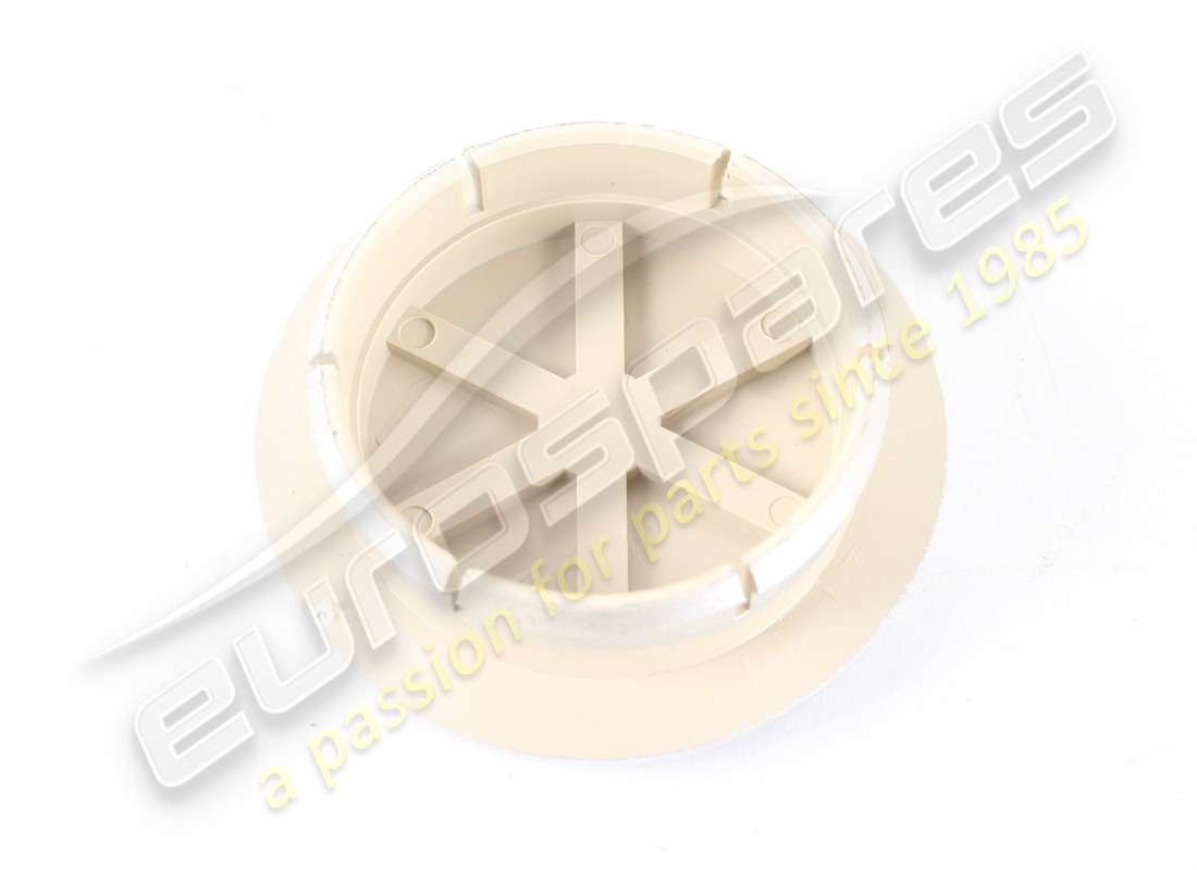 new maserati wheel badge. part number 387201362 (2)