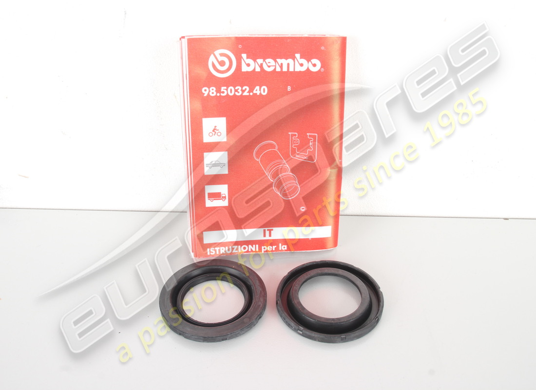 new ferrari cap for cylinder d.42. part number 182122 (1)