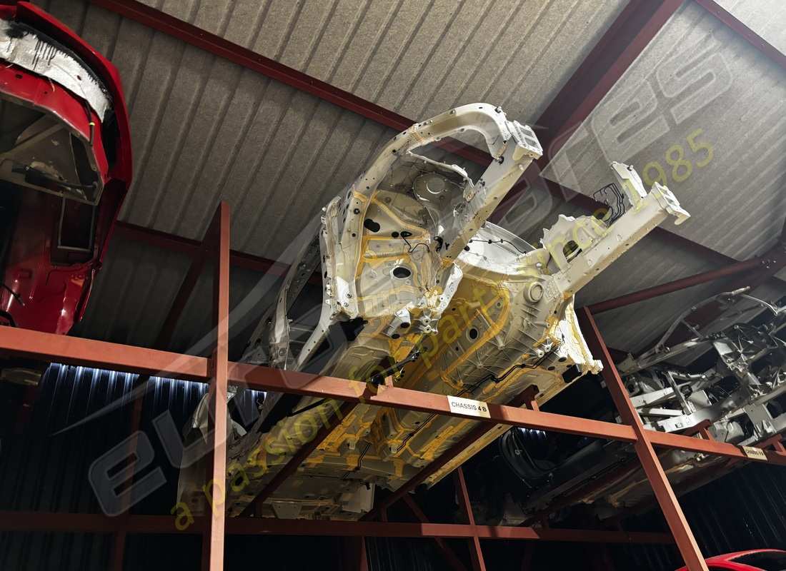 used lamborghini complete bodyshell. part number 4m0802123body (8)