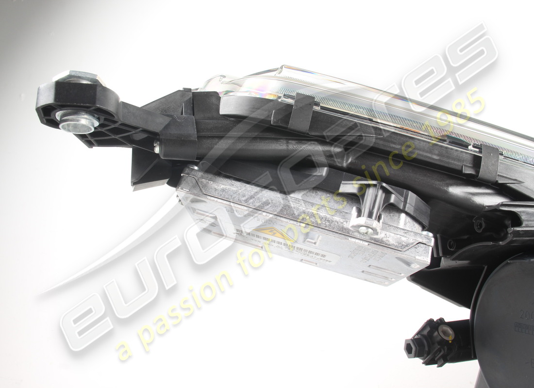 new ferrari lh headlamp afs. part number 321524 (4)