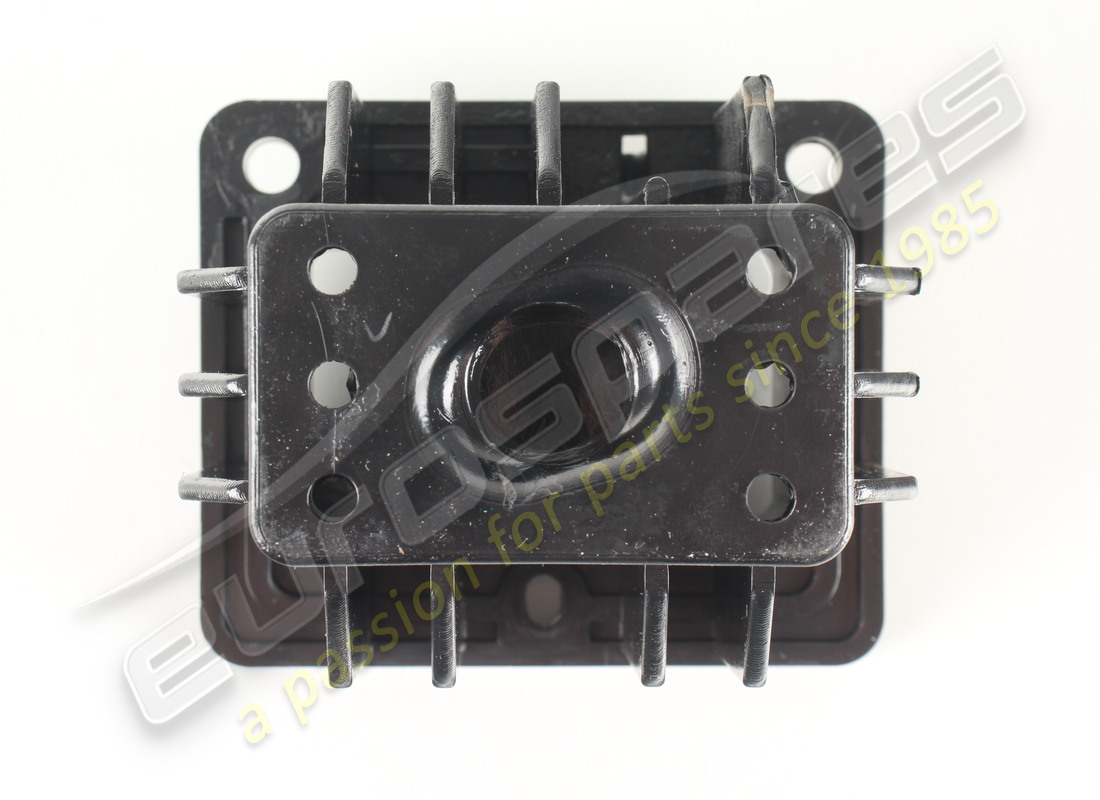 new maserati vehicle lifting front suppor. part number 670034356 (3)