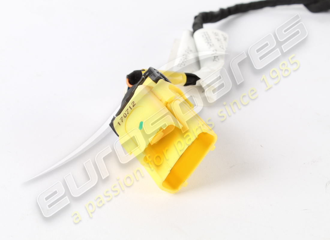 used ferrari passenger airbag cables. part number 262875 (2)