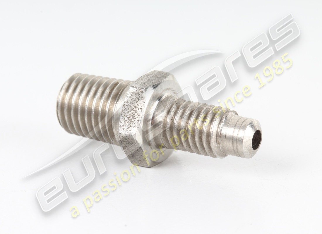 new maserati threaded union. part number 152630 (1)