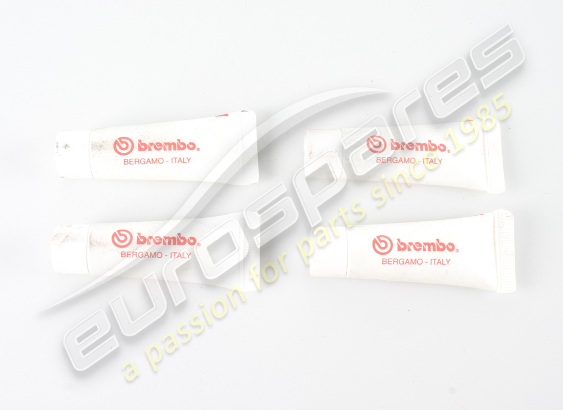 new ferrari kit of front pads with sprin. part number 70000961 (2)
