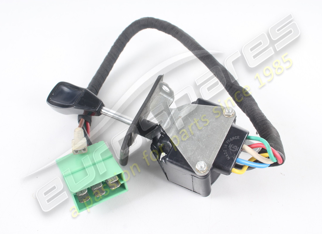 new maserati indicator/light stalk. part number 122bl79651 (5)