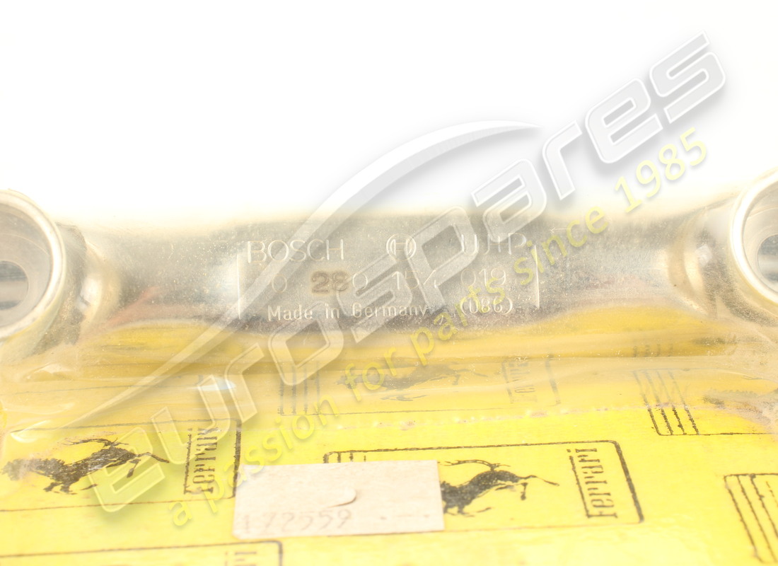 new ferrari rh fuel pipe with regulator. part number 172559 (5)