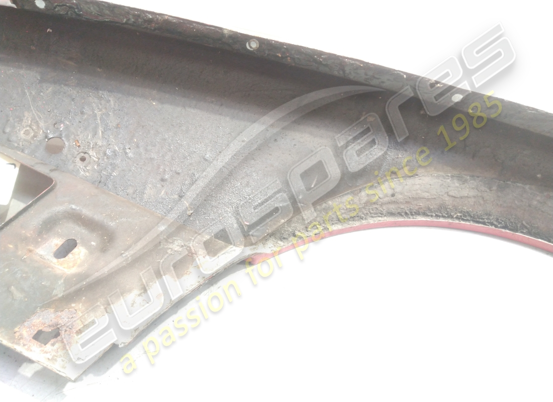 used ferrari rh front wing panel. part number 61707700 (9)