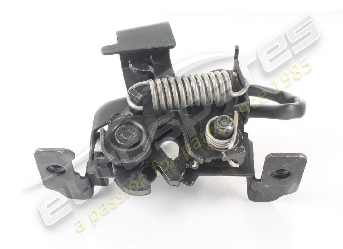 new maserati bonnet lock. part number 670152938 (3)
