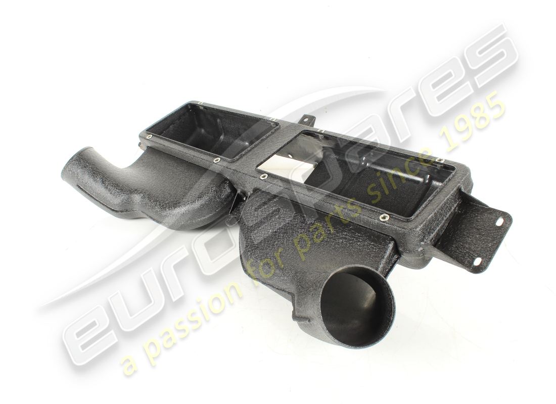 new lamborghini air cleaner box. part number 07l133839a (2)